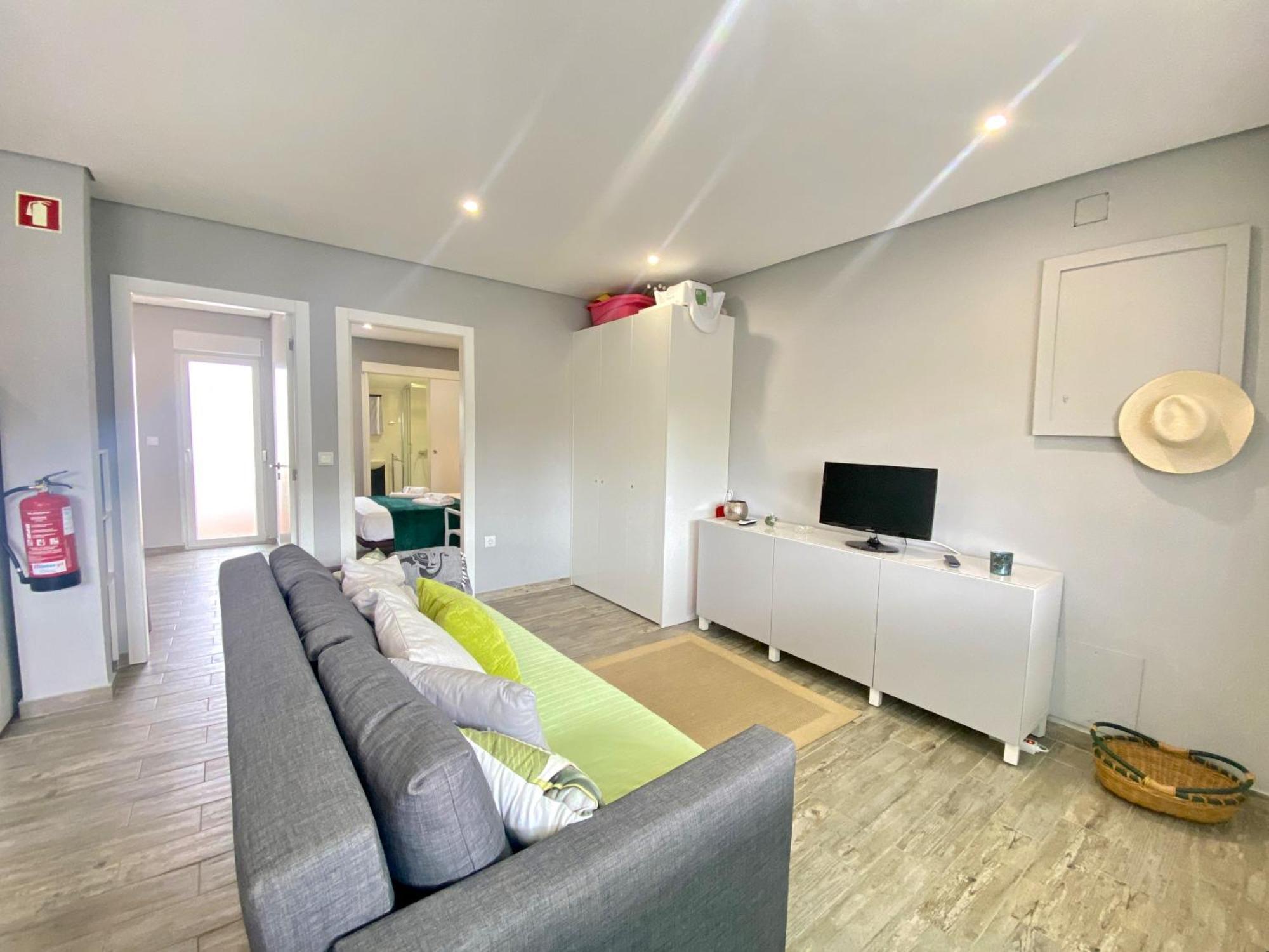 Apartamento Quarteira Stylish 2 By Homing Exterior foto